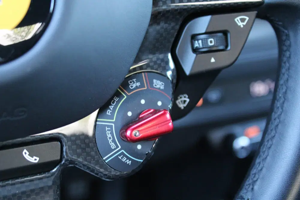 Ferrari F8 Tributo 3.9 V8 HELE uit 2021, foto 14