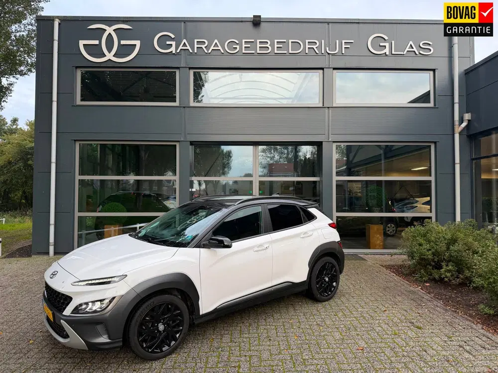 Hyundai KONA 1.6 GDI HEV Fashion two tone uit 2022