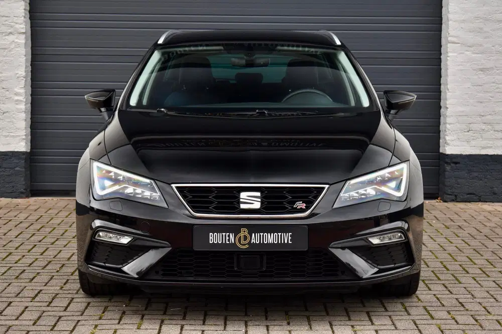 SEAT Leon 1.5 TSI FR Ultimate Edition uit 2020, foto 2