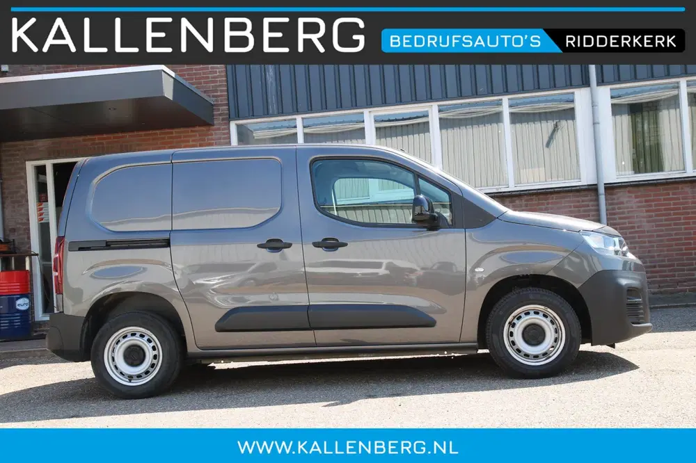 Citroën Berlingo Citroen BERLINGO 1.2 BENZINE 110PK S&S L1 uit 2023, foto 5