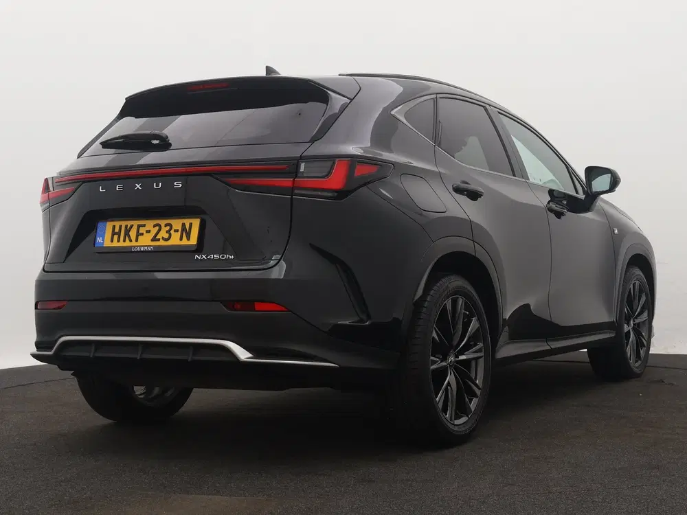 Lexus NX 450h+ AWD F Sport Line uit 2022, foto 2
