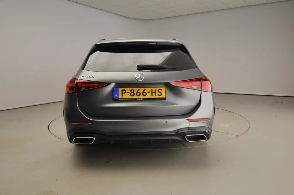 Mercedes-Benz C-Klasse 200 Launch Edition AMG Line uit 2022, foto 3