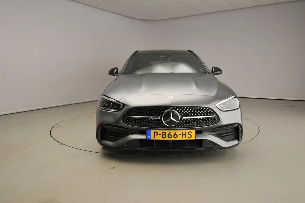 Mercedes-Benz C-Klasse 200 Launch Edition AMG Line uit 2022, foto 5