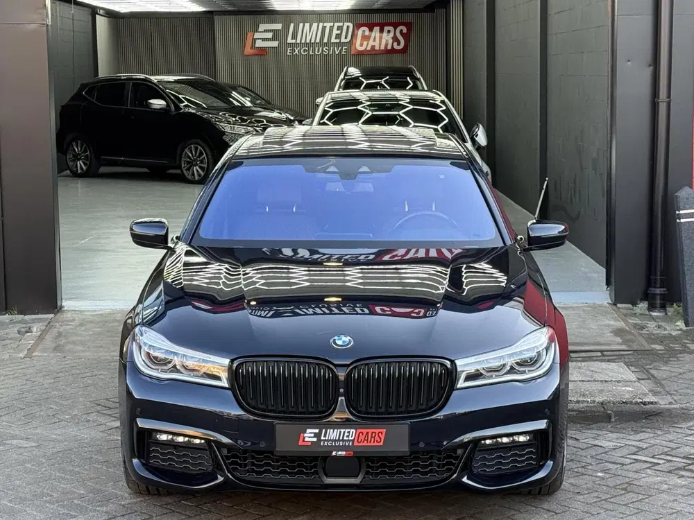 BMW 7-serie 740Le iPerformance M-PAKKET uit 2019, foto 9