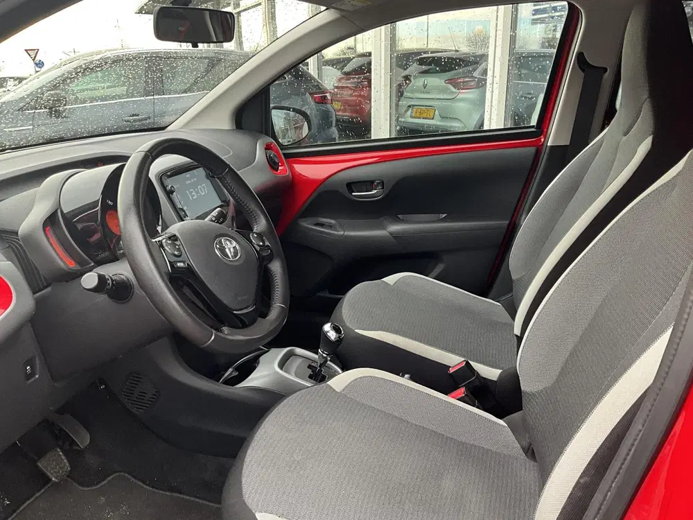Toyota Aygo 1.0 VVT-i x-joy uit 2020, foto 11