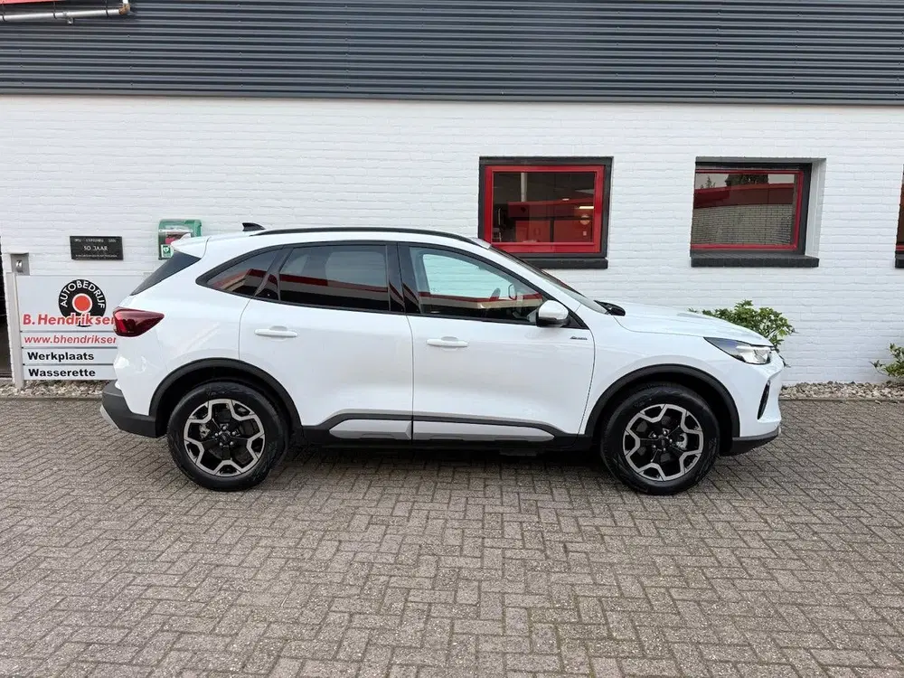 Ford Kuga 2.5 PHEV 243pk e-CVT Active uit 2026, foto 4