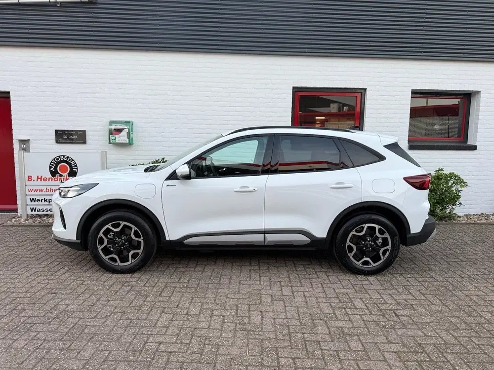 Ford Kuga 2.5 PHEV 243pk e-CVT Active uit 2026, foto 5