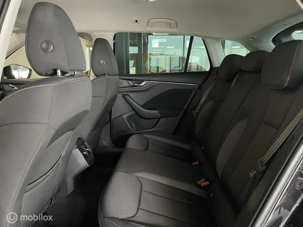 Skoda Scala Tour 1.0 TSI DSG uit 2023, foto 13