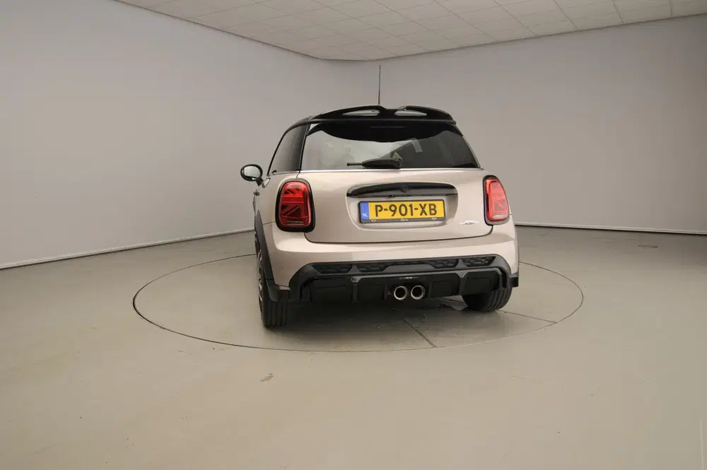 Mini John Cooper Works 2.0 John Cooper Works Essential uit 2022, foto 3