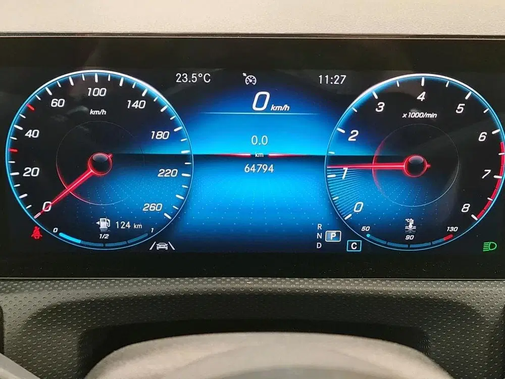 Mercedes-Benz A-Klasse 180 AMG Nightpakket uit 2022, foto 7