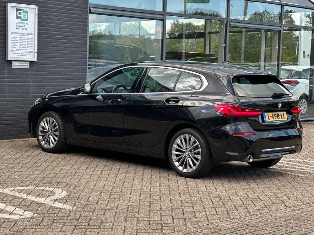 BMW 1-serie 118i Business Edition Plus uit 2021, foto 3