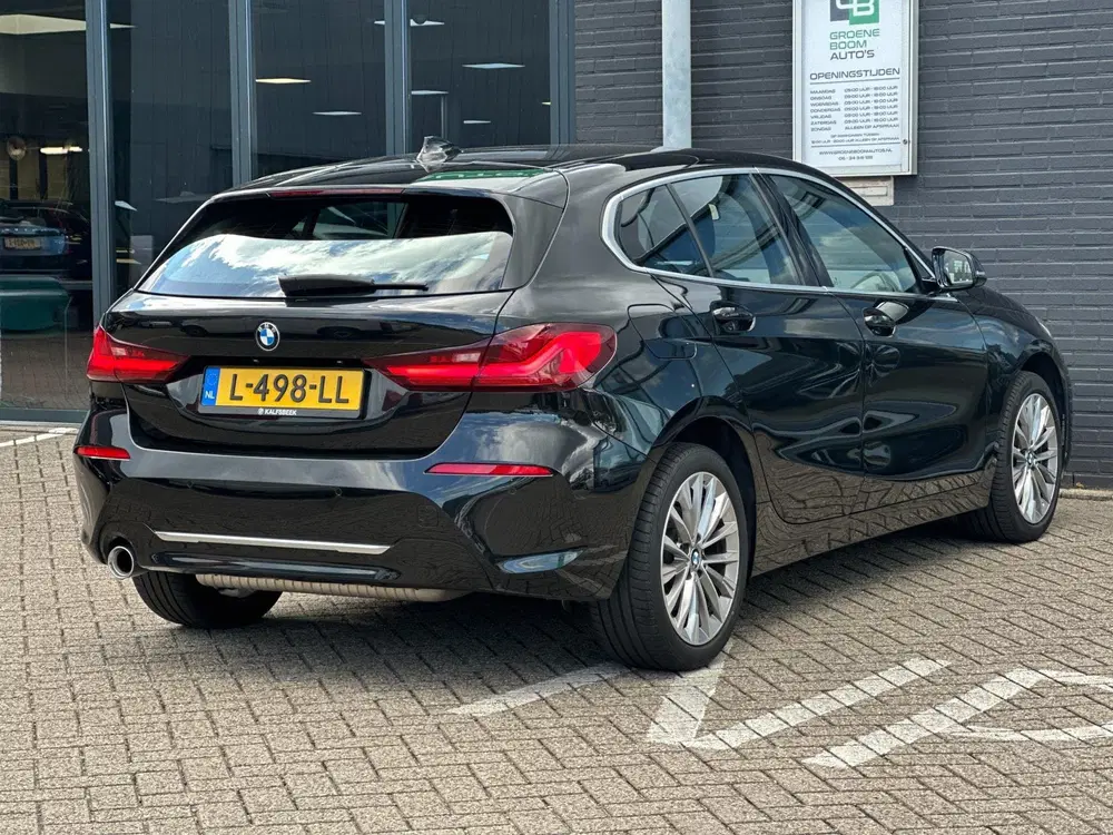 BMW 1-serie 118i Business Edition Plus uit 2021, foto 8