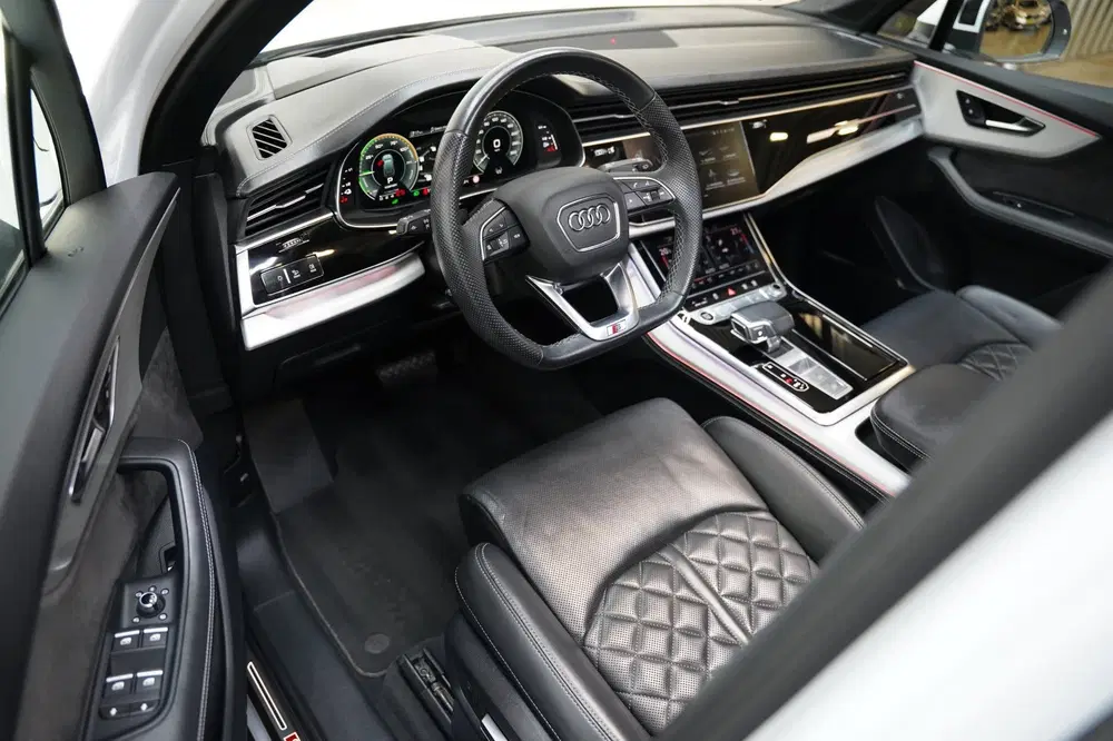 Audi Q7 55 TFSI e quattro S LINE PANO RS STOEL B&O uit 2020, foto 14