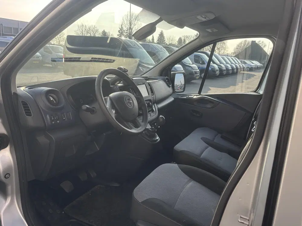 Opel Vivaro 1.6 CDTI L2H1 Edit.*NAVI*CAM*CRUISE*A uit 2019, foto 3