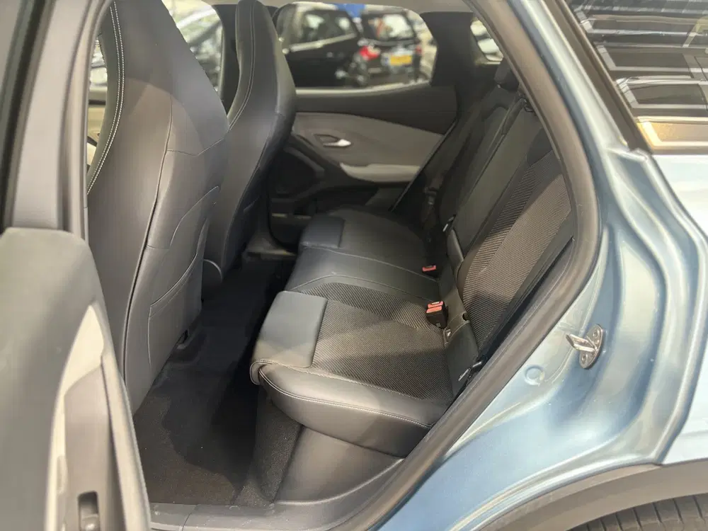 Ford Explorer Select Extended Range RWD 77 kWh 286pk uit 2025, foto 11