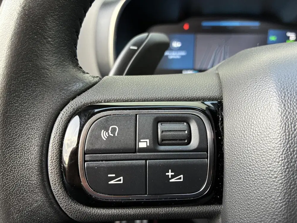 Citroën C5 Aircross Citroen C5 Aircross 1.6 Plug-in Hybrid Car uit 2022, foto 14