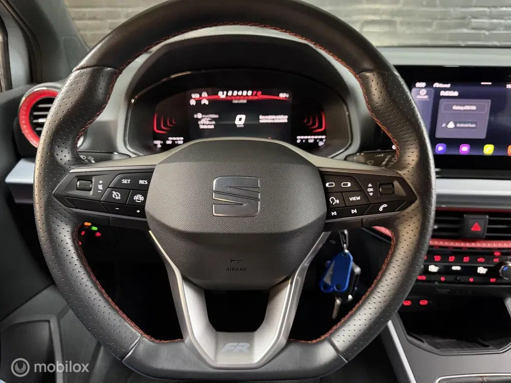 SEAT Arona 1.0 TSI FR 1e EIG 110pk APPLE VIRTUEL PDC uit 2023, foto 11