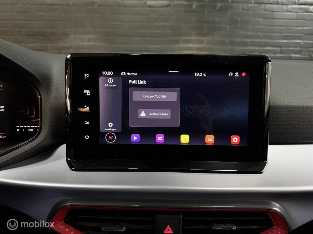 SEAT Arona 1.0 TSI FR 1e EIG 110pk APPLE VIRTUEL PDC uit 2023, foto 14