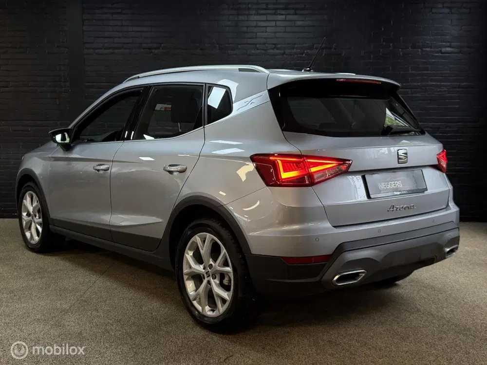 SEAT Arona 1.0 TSI FR 1e EIG 110pk APPLE VIRTUEL PDC uit 2023, foto 4