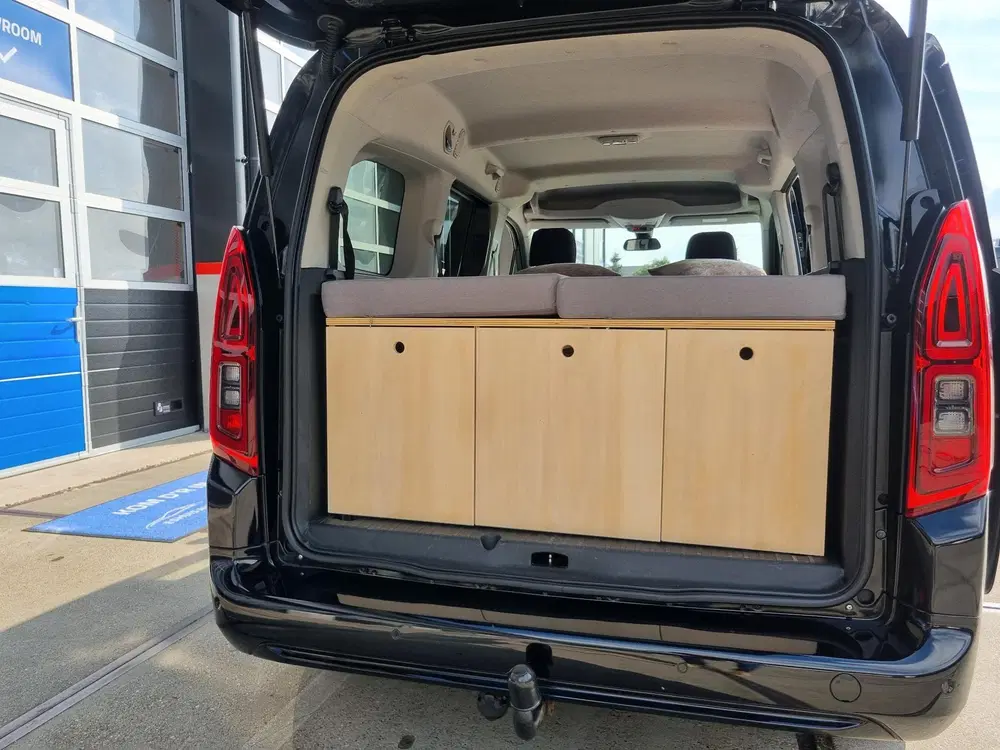 Opel Combo 1.2 Turbo L2H1 Edition MINICAMPER uit 2021, foto 15
