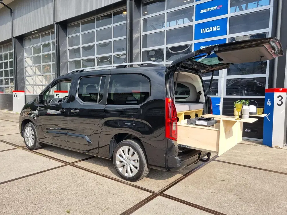 Opel Combo 1.2 Turbo L2H1 Edition MINICAMPER uit 2021, foto 3