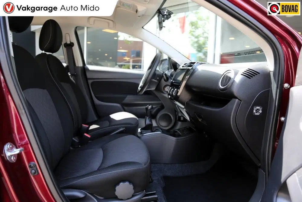 Mitsubishi Space Star 1.2 Dynamic uit 2024, foto 11