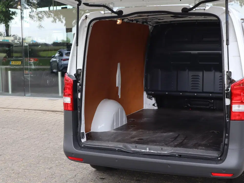 Mercedes-Benz Vito eVito 112 L2 60 kWh 280km WLTP uit 2025, foto 15