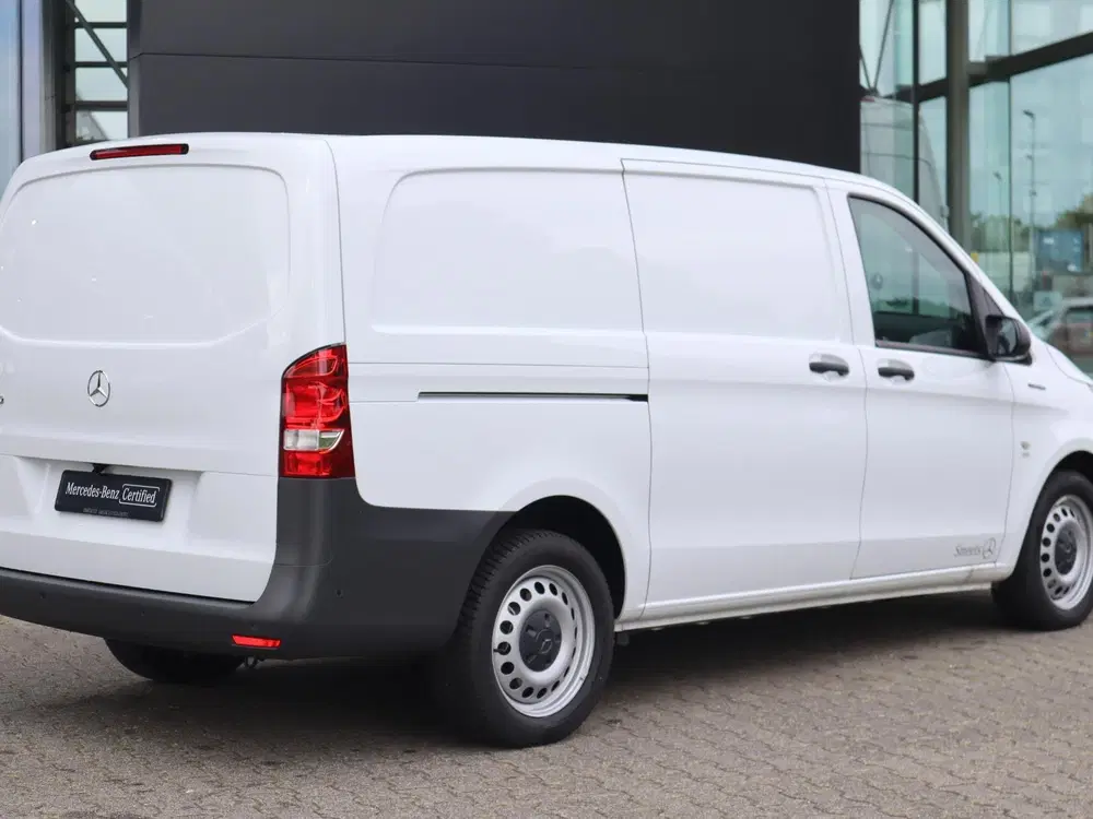 Mercedes-Benz Vito eVito 112 L2 60 kWh 280km WLTP uit 2025, foto 2