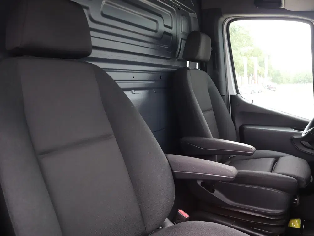 Mercedes-Benz Sprinter 315 CDI L2H2 uit 2024, foto 14