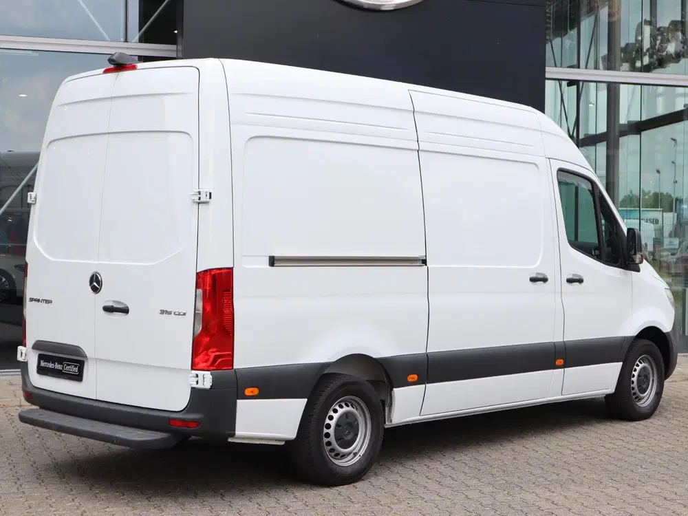 Mercedes-Benz Sprinter 315 CDI L2H2 uit 2024, foto 2