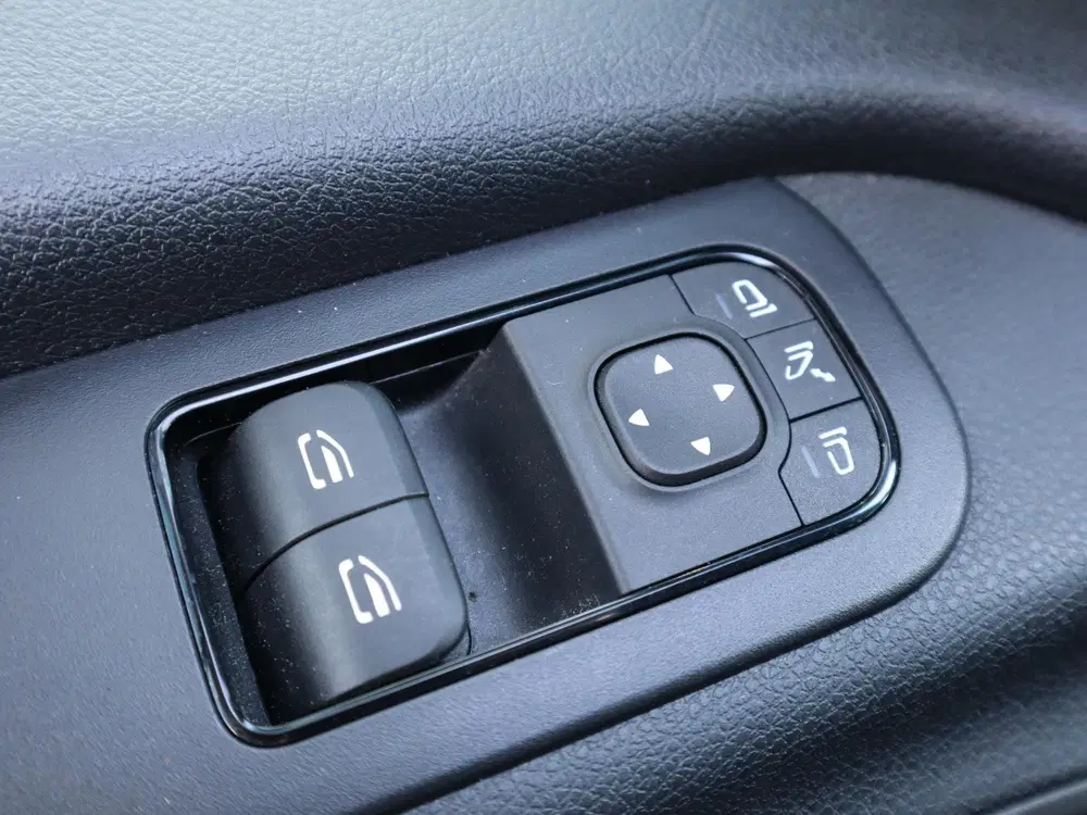 Mercedes-Benz Sprinter 319 CDI L2H2 SELECT uit 2024, foto 6