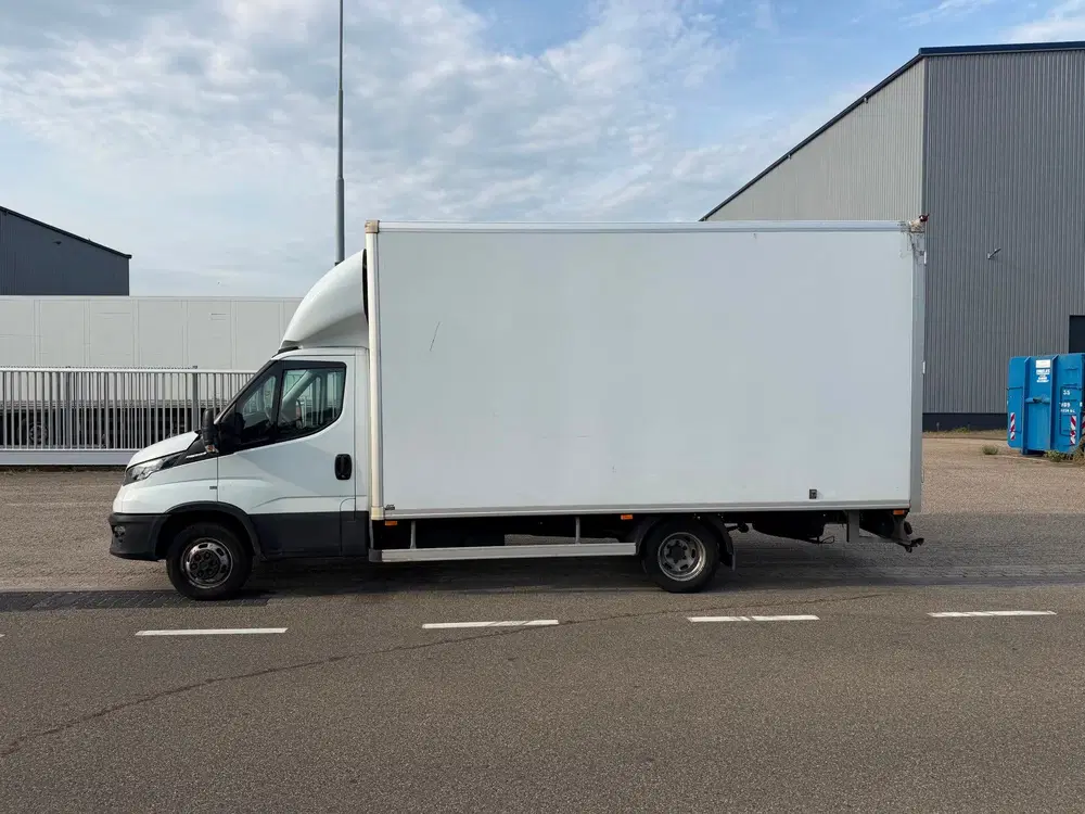 Iveco Daily Daily Bakwagen Automaat uit 2022, foto 4