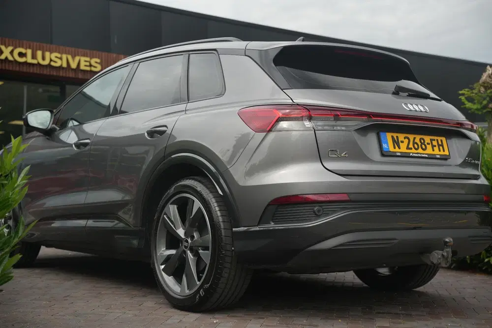 Audi Q4 e-tron 35 Launch edition Advanced 55 kWh Verkeers uit 2021, foto 13