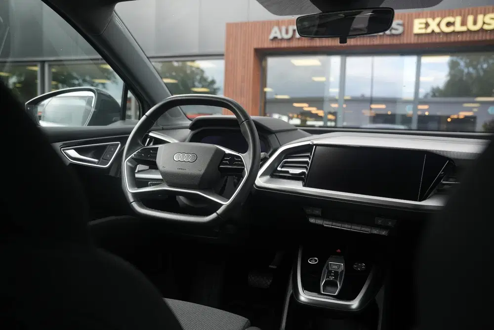 Audi Q4 e-tron 35 Launch edition Advanced 55 kWh Verkeers uit 2021, foto 14