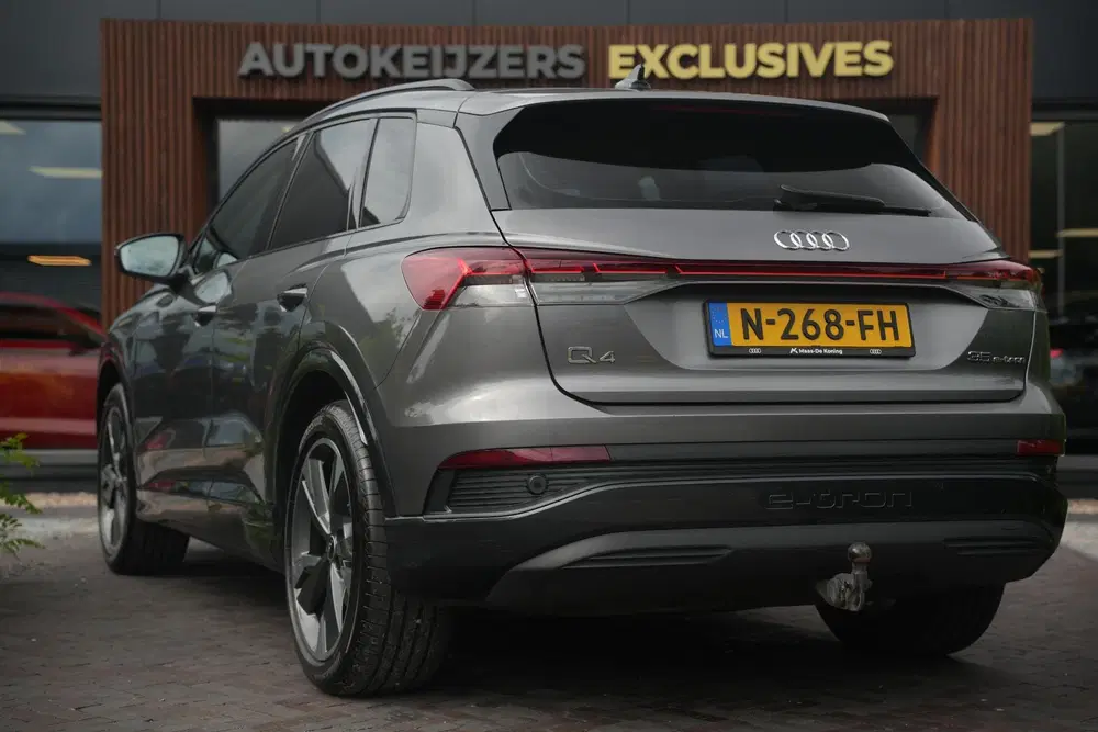 Audi Q4 e-tron 35 Launch edition Advanced 55 kWh Verkeers uit 2021, foto 7