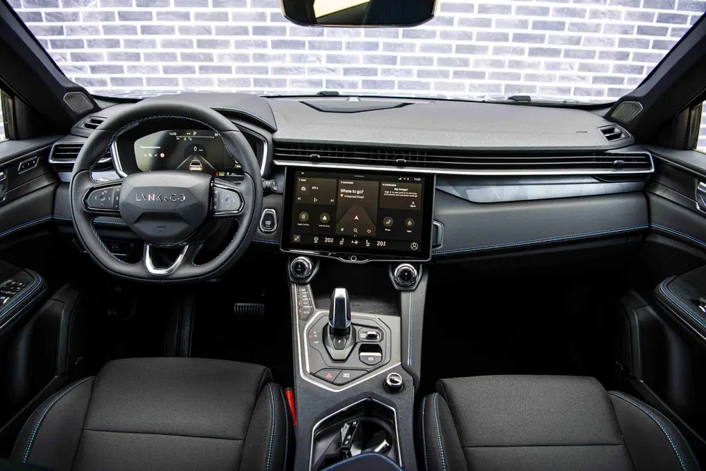 Lynk & Co 01 1.5 Plug-in Hybrid uit 2023, foto 8