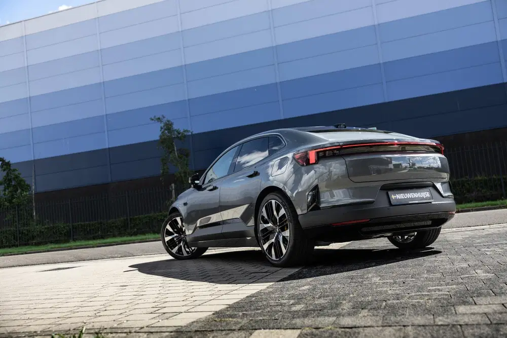Polestar 4 Long Range Dual Motor Performance Prime 10 uit 2026, foto 2
