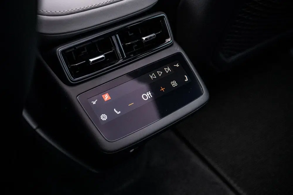 Polestar 4 Long Range Single motor Prime 100 kWh uit 2026, foto 12