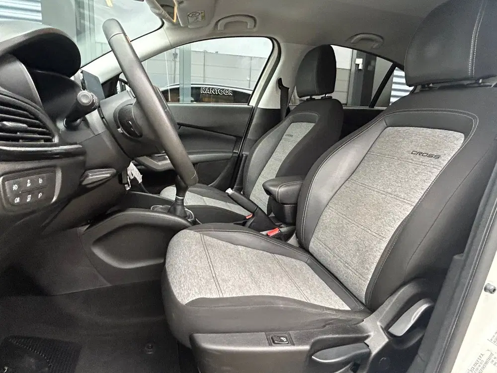Fiat Tipo 1.0 Life Camera uit 2021, foto 12