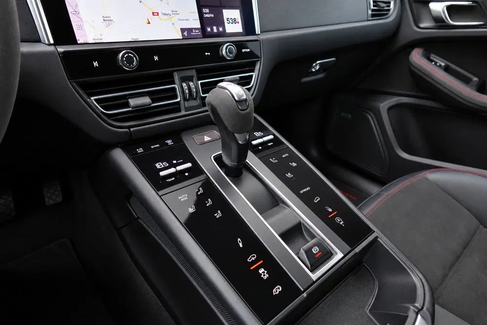 Porsche Macan 2.9 GTS PANO SPORT CHRONO BOSE uit 2022, foto 9