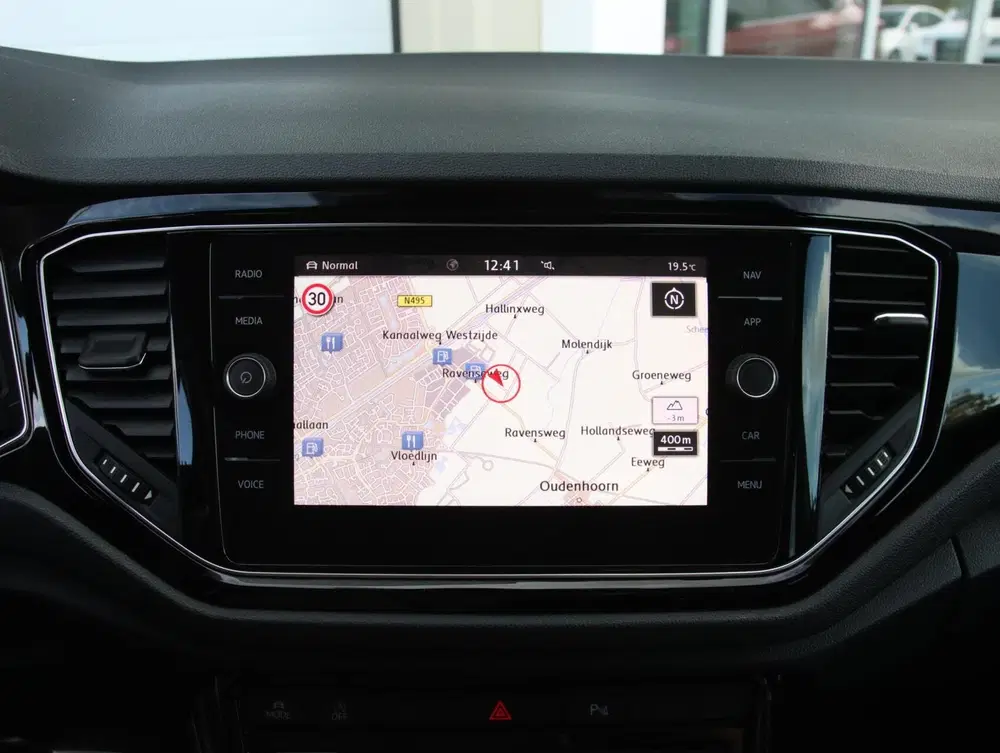 Volkswagen T-Roc 1.5 TSI 150PK Sport uit 2020, foto 15