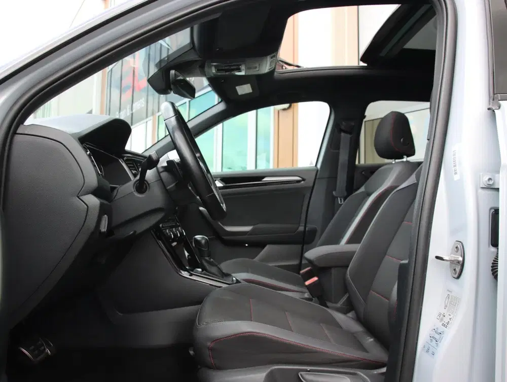 Volkswagen T-Roc 1.5 TSI 150PK Sport uit 2020, foto 3