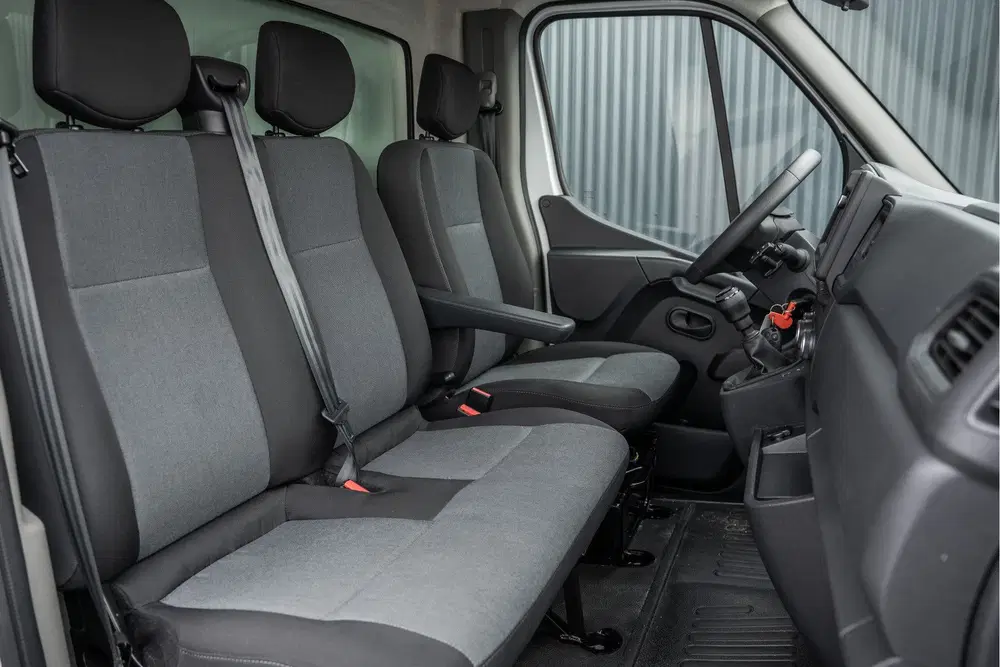 Renault Master *2.3dCi uit 2024, foto 12