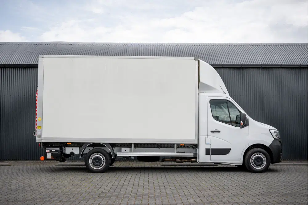 Renault Master *2.3dCi uit 2024, foto 6