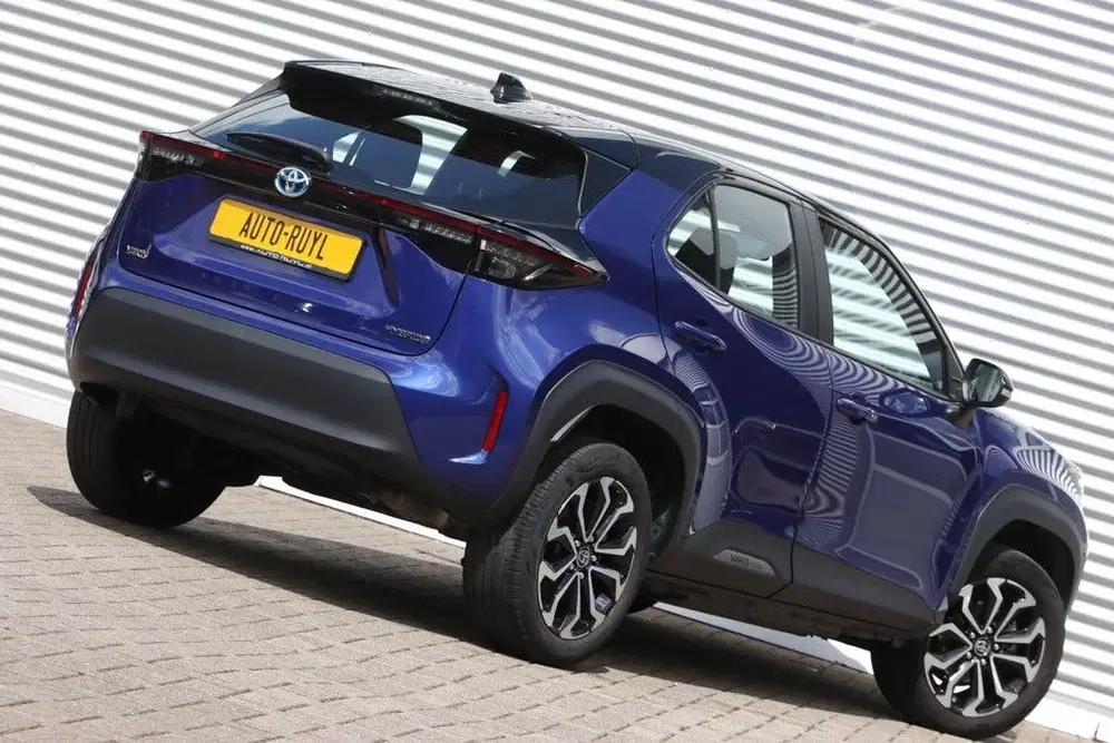 Toyota Yaris Cross 1.5 Hybrid Dynamic Bi-Tone Navi uit 2023, foto 12