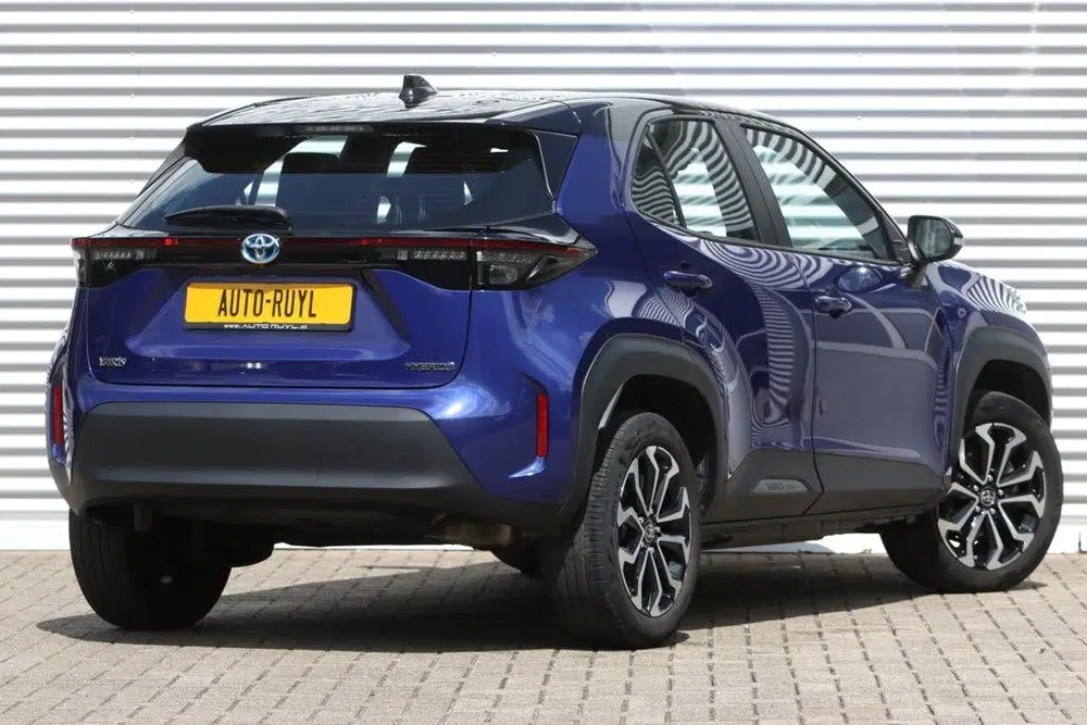 Toyota Yaris Cross 1.5 Hybrid Dynamic Bi-Tone Navi uit 2023, foto 2