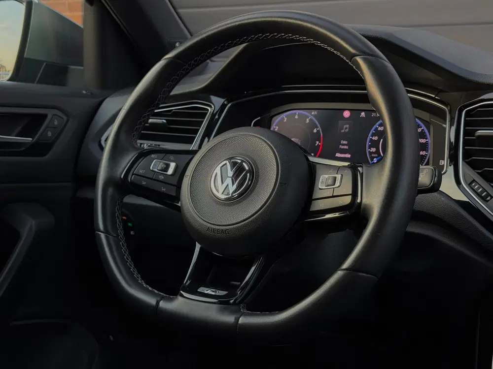 Volkswagen T-Roc 2.0 TSI 4Motion R uit 2020, foto 15