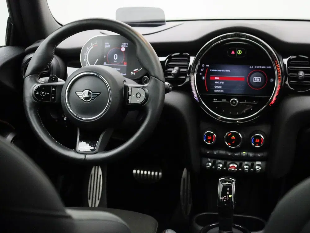 Mini John Cooper Works 2.0 Cooper S John Cooper Works uit 2022, foto 7
