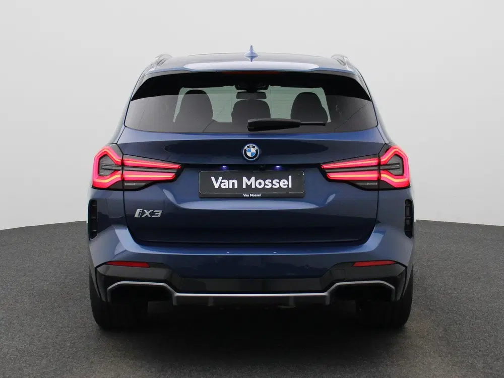 BMW iX3 High Executive 80 kWh uit 2023, foto 5
