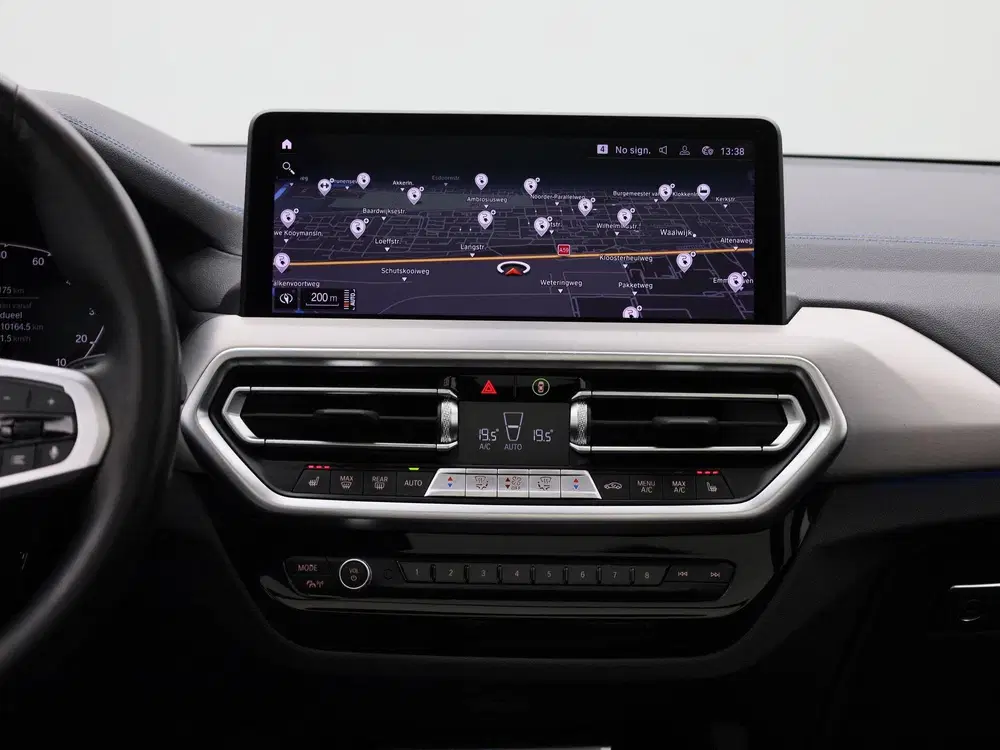 BMW iX3 High Executive 80 kWh uit 2023, foto 9